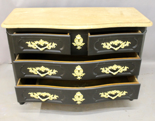 Curved chest of drawers Black lacquer finish
