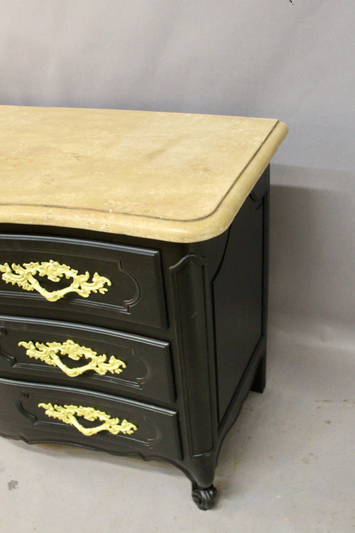 Curved chest of drawers Black lacquer finish