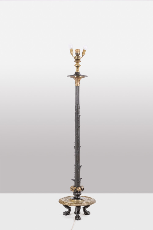 Restoration-style floor lamp in bronze with two patinas. Circa 1900. LS6115817Y