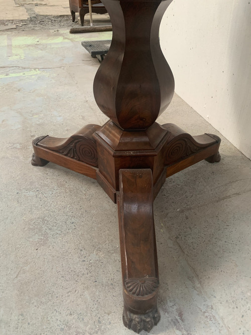 Round Empire-style pedestal table in mahogany and marble XIX century