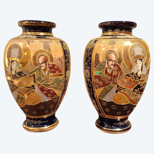 Coppia di vasi in ceramica, Satsuma Giappone XIX secolo.