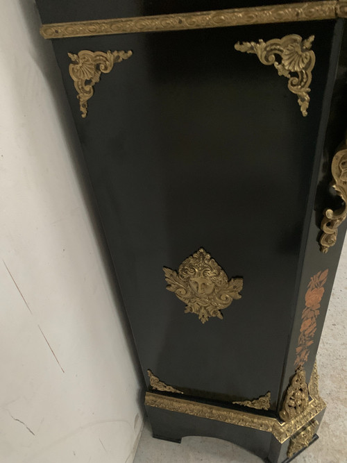 Meuble Napoléon III en bois noir et marqueterie de bois clair XIX siècle