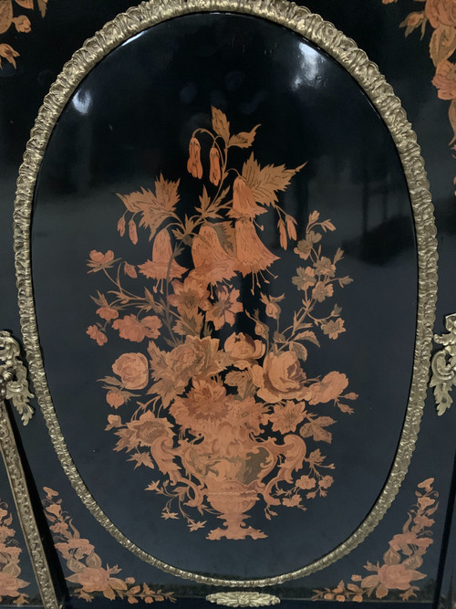 Meuble Napoléon III en bois noir et marqueterie de bois clair XIX siècle