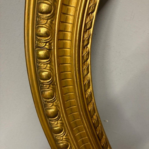  Antique pair of 1840s gilded gold leaf oval beak frames . Measure 98 x 80