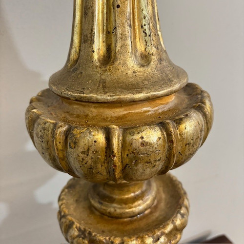 Candélabre ancien - Bougeoir doré d'époque Louis XVI vers 1770. H 104