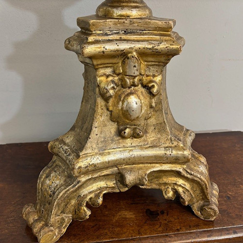 Candélabre ancien - Bougeoir doré d'époque Louis XVI vers 1770. H 104