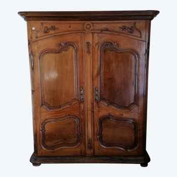 BELLE ARMOIRE FIN 19  eme siècle