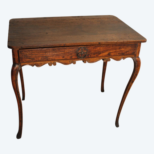 Petite table à écrire bureau en orme et noyer avec un tiroir époque 18ème style Louis XV 