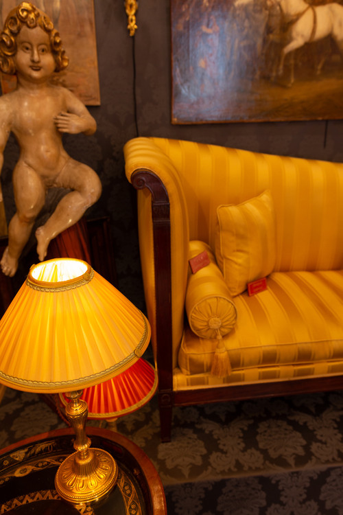 Large mahogany and mahogany veneered Sofa or Paumier from the French Empire period circa 1810