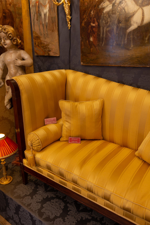 Large mahogany and mahogany veneered Sofa or Paumier from the French Empire period circa 1810