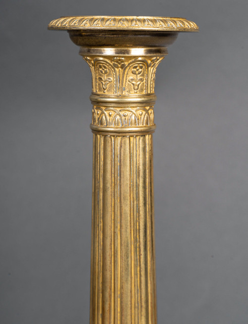Gérard Jean Galle (1788-1846) Coppia di candelieri in bronzo finemente cesellato e dorato, 1820 ca.