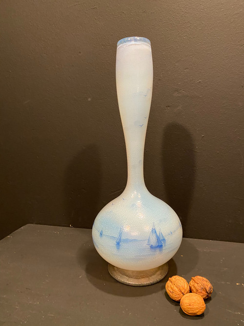 Large vase signed Daum, 37 cm high