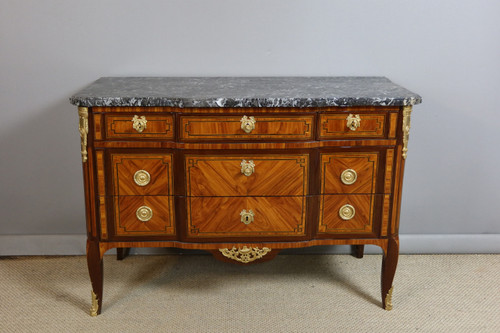 18th century chest of drawers