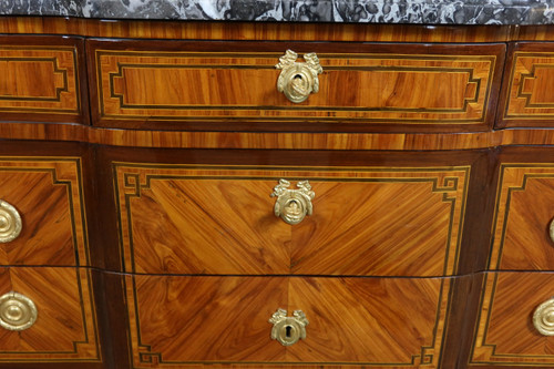 18th century chest of drawers