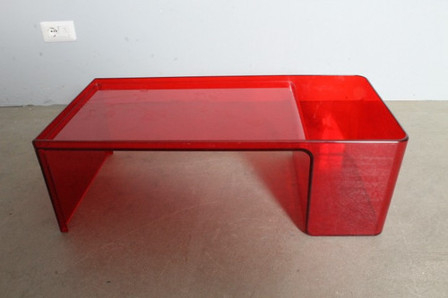 Kartell 1980 "Usame "design Patricia Urquiola table basse.  Mes 85 x 41 . h 28
