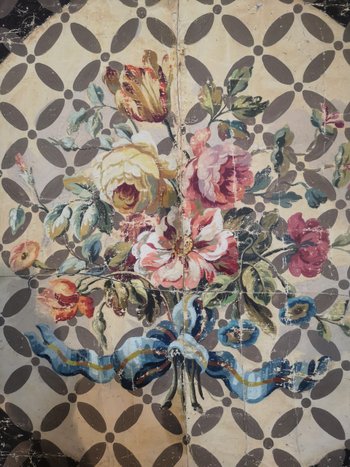 Bouquet of flowers on trellis background