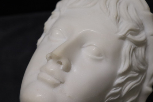 Testa di Bacco giovane, XX secolo, scultura in marmo bianco