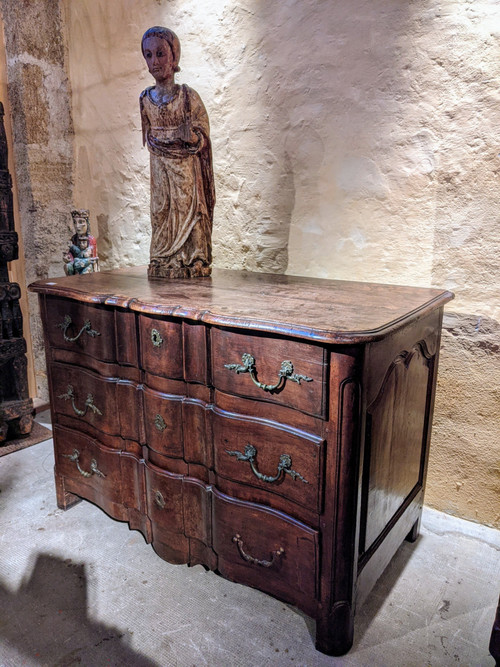 Cassettone in noce del XVIII secolo