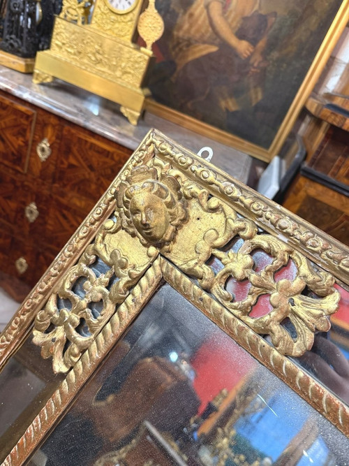 SPECCHIO REGENCE in legno dorato del XVIII secolo CON PARECLASSI