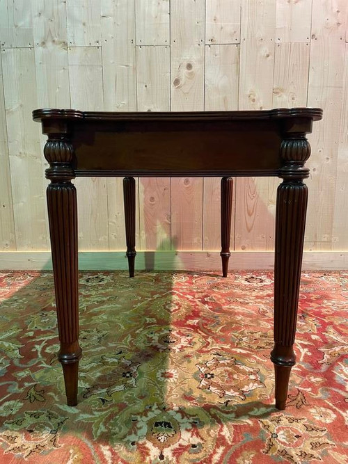 English style flat desk
