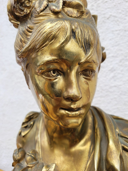 A Carrier, Frauenbüste aus Bronze, Signiert, 19. Jahrhundert