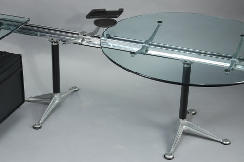 Wichtiger Schreibtisch von Bruce BURDICK (1933-2021) für HERMAN MILLER Editor