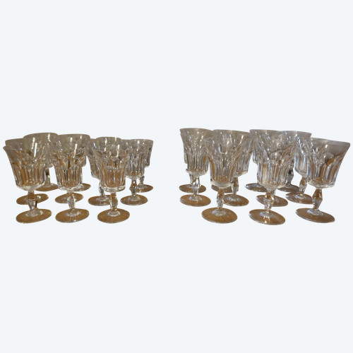 Verres en cristal de Baccarat 22 pièces