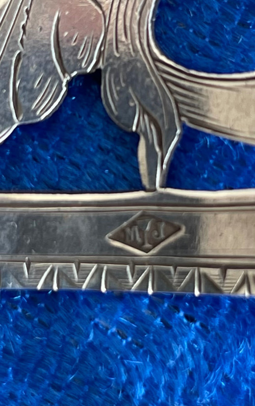 Pala per asparagi in madreperla e argento.