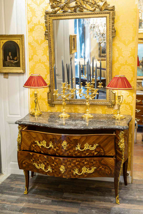 Gilles Joubert e Roger Vandercruse dit Lacroix Cassettiera con ponticello 1755 ca.