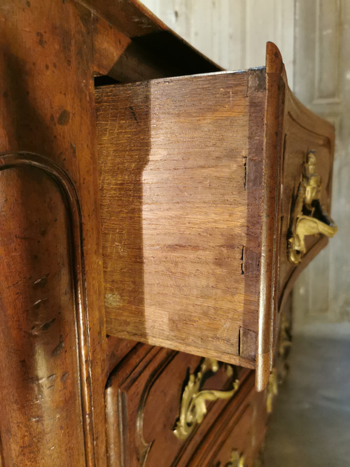 Commode Estampillée Jf Thuillier XVIIIe