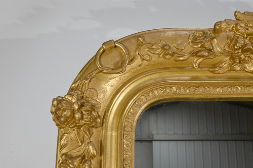 Important Miroir en bois doré, style Louis XV – 1re partie XIXe
