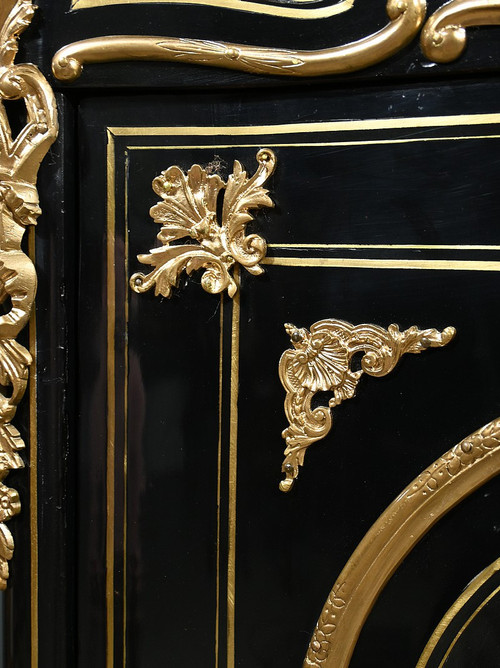 Armadio in legno di pero annerito del periodo Napoleone III - Metà del XIX secolo
