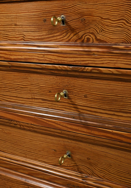 Small chest of drawers in Pitchpin - 1930
