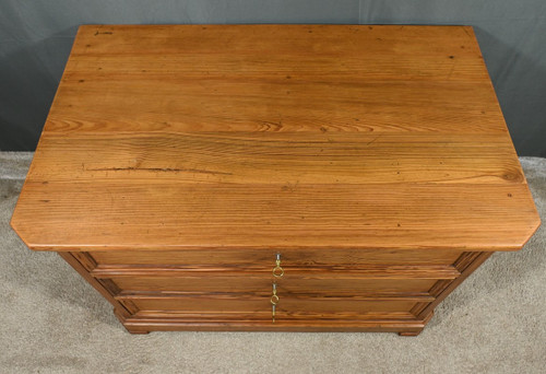 Small chest of drawers in Pitchpin - 1930