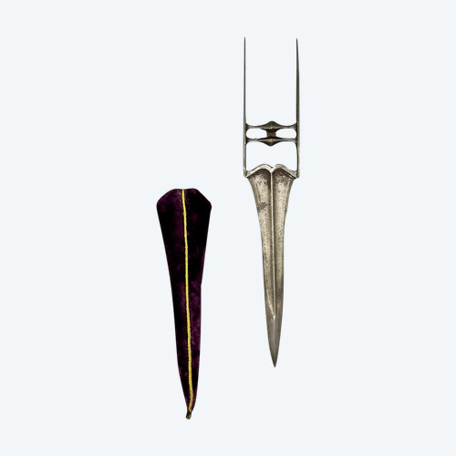 KNIFE called Katar Djamadhar - Mughal Empire, India - 20th century
