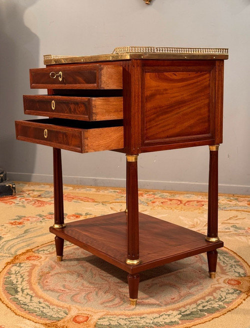 Pierre Garnier, Salontisch aus Mahagoni, gestempelt, Louis XVI, um 1780