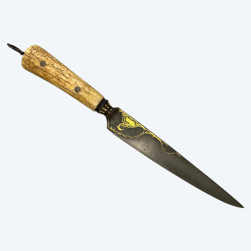 Couteau droit, kard, lame en damas wootz. Iran oriental, XVIIIème siècle 