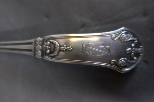 Ménagère en métal argenté style Louis XVI