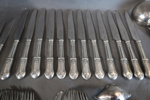 Ménagère en métal argenté style Louis XVI