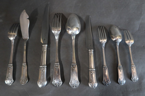 Ménagère en métal argenté style Louis XVI