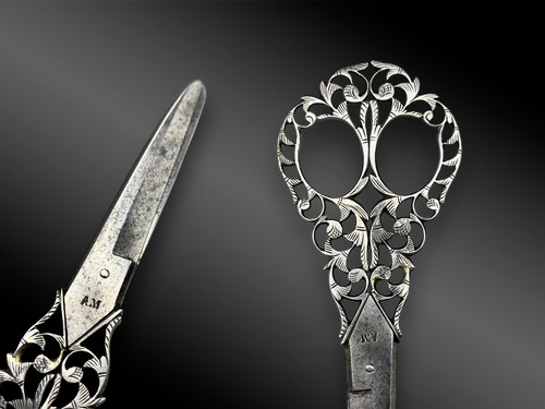Set di SETTE COPPIE DI CISEAUX - Francia e Inghilterra - Fine XIX secolo e circa 1900
