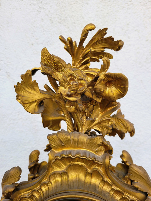 Gilt Bronze Rocaille Clock, Napoleon III, 19th Century