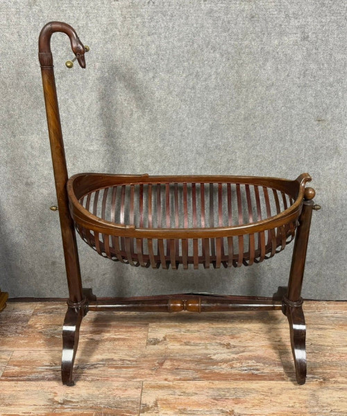 Empire cradle with swan neck in mahogany in the form of a nacelle circa 1810