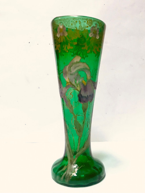 Art-Nouveau-Vase aus farbigem Glas / Emaille Legras