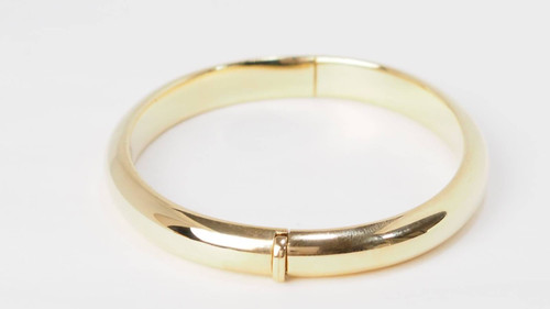 Zu öffnender Armreif aus Gelbgold