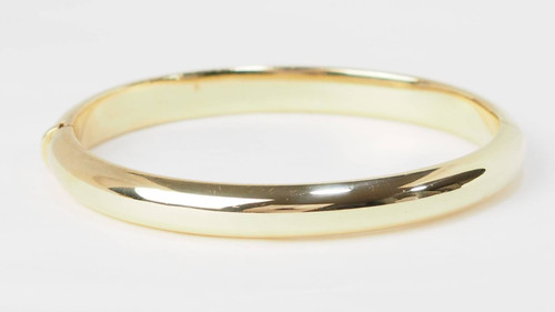 Zu öffnender Armreif aus Gelbgold