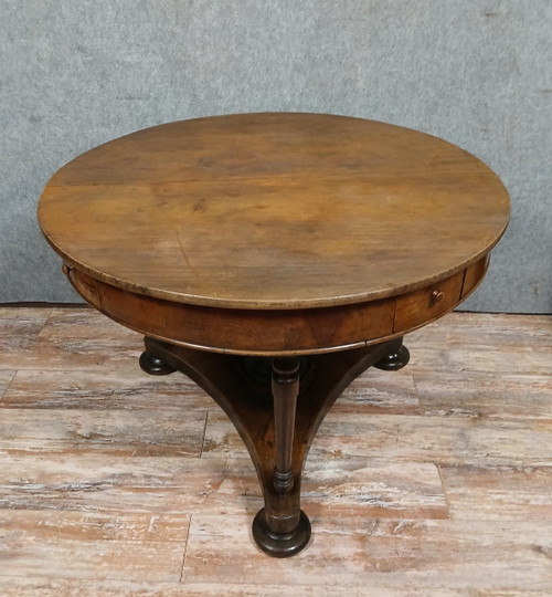 Italian Empire period table pedestal table in mahogany, early 19th century.