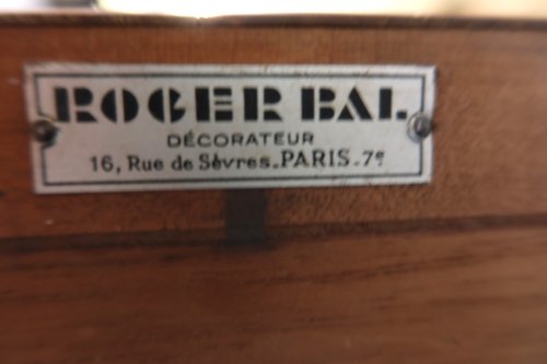 Armadio curvo in betulla di Roger Bal a Parigi