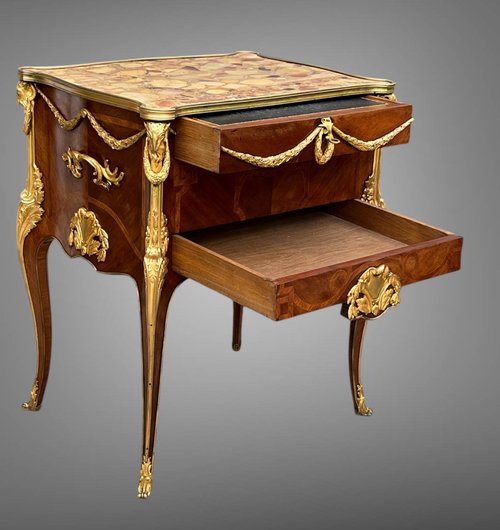 MEUBLE DE SALON NAPOLÉON III EN MARQUETERIE ORNÉ DE BRONZE DORÉ D’APRÈS SORMANI