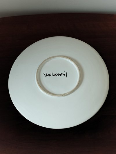 Vallauris plate with incised decoration.